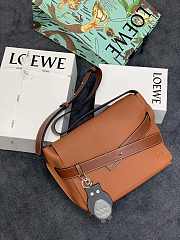 Loewe | Leather Strap Messenger Brown Bag - 32 x 26 x 11cm - 5