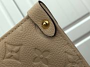 Louis Vuitton | Onthego Creme GM  - 4