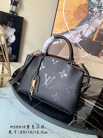 Louis Vuitton | Petit Palais handbag - M58916 - 29 x 18 x 12.5 cm