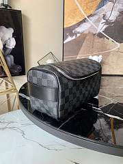 Louis Vuitton | Toiletry pouch - N47625 - 26 x 14 x 12cm - 3