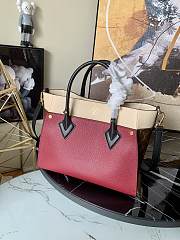 Louis Vuitton | On My Side MM wine bag - M56934 - 30.5 x 24.5 x 14 cm - 4
