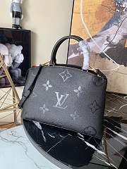 Louis Vuitton | Grand Palais Black handbag - M47641 - 34 x 24 x 15 cm - 6