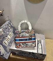 DIOR | Lady D-Lite bag - M0565O - 24 x 20 x 11 cm - 1