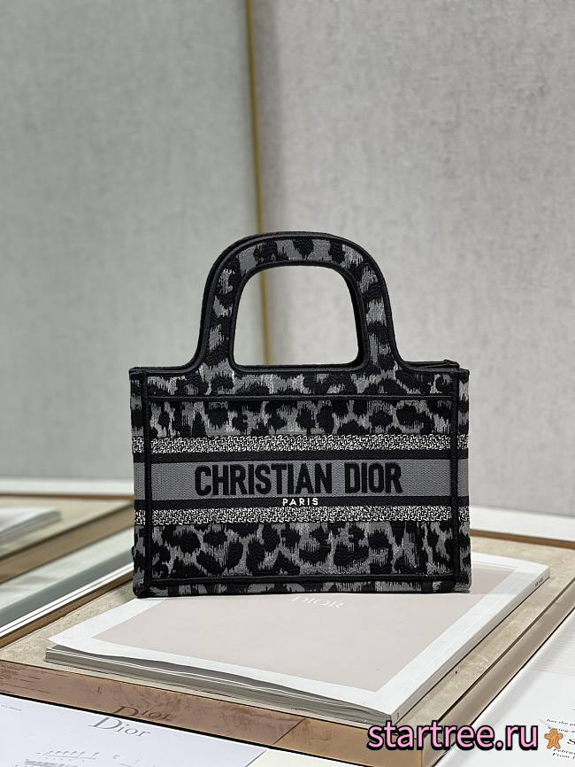  DIOR | Mini Book Tote Gray Mizza Embroidery - M918 - 24x17x7cm - 1