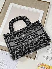  DIOR | Mini Book Tote Gray Mizza Embroidery - M918 - 24x17x7cm - 4