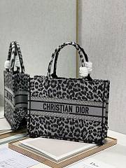  DIOR | Book Tote Gray Mizza Embroidery - M1287 - 36×28 cm - 5