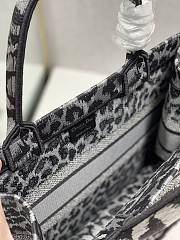  DIOR | Book Tote Gray Mizza Embroidery - M1287 - 36×28 cm - 6