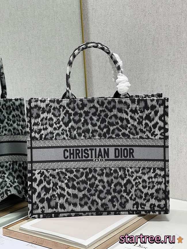  DIOR | Book Tote Gray Mizza Embroidery - M1286 - 41 x 32 cm - 1