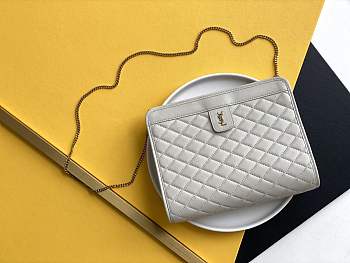 YSL | Victoire Baby Clutch In Leather White - 657361 - 28.5 × 19.5 × 5.5 cm