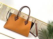Louis Vuitton | On My Side Orange MM tote bag - M56077 - 30.5 x 24.5 x 14 cm - 1