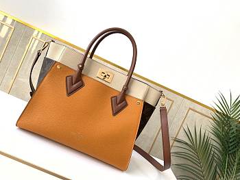 Louis Vuitton | On My Side Orange MM tote bag - M56077 - 30.5 x 24.5 x 14 cm
