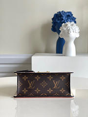Louis Vuitton | Spring Street Pink handbag - M90468 - 17 x 16 x 8.5 cm - 6
