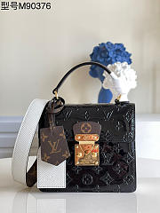 Louis Vuitton | Spring Street Black handbag - M90375 - 17 x 16 x 8.5 cm - 1