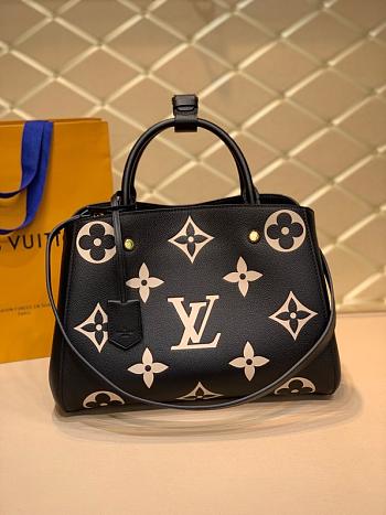 Louis Vuitton | Montaigne MM handbag - M45499 - 33 x 23 x 15 cm