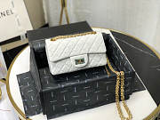 Chanel | Mini 2.55 White Handbag - AS0874 - 15.5 × 20 × 6 cm - 1