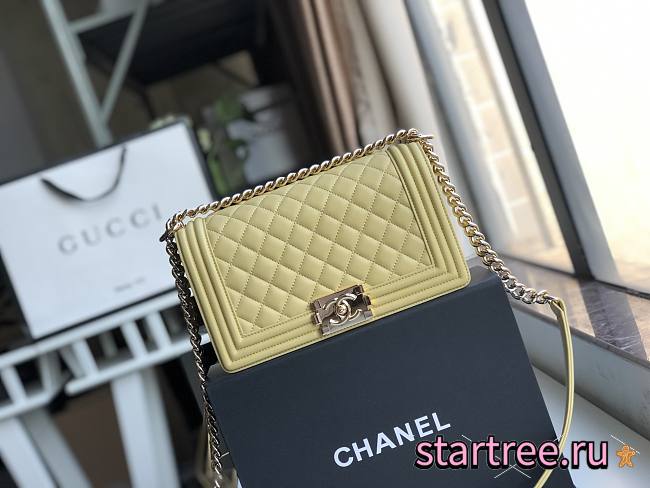 CHANEL | Boy Bag light yellow Calfskin - A67086 - 25cm - 1