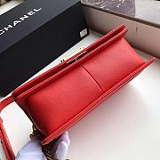 CHANEL | Boy Old Medium Red Chevron - A67086 - 25 × 15 × 7.5 cm - 3