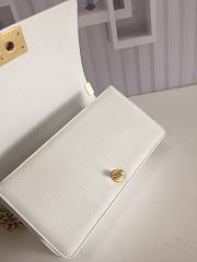 CHANEL | White Quilted Lambskin Top Handle - A67086 - 25cm - 4