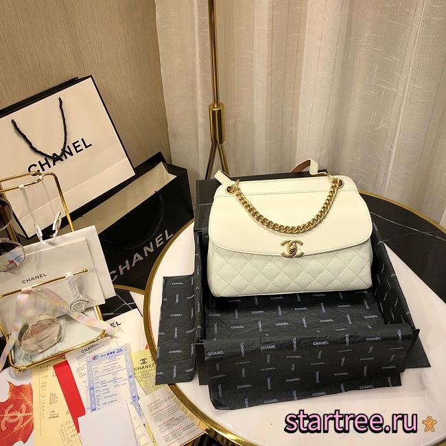 CHANEL | Lambskin Curved Flap Bag White - AS0416 - 24cm - 1