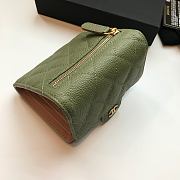 CHANEL | small grass green flap wallet in grain - A82288 - 10.5 x 11.5 x 3cm - 6