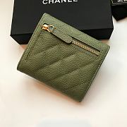 CHANEL | small grass green flap wallet in grain - A82288 - 10.5 x 11.5 x 3cm - 2