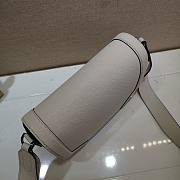 Louis Vuitton | New Flap Messenger White - M30813 - 28.3 x 18.3 x 4.3 cm  - 3