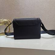 Louis Vuitton | New Flap Messenger Black - M30807 - 28.3 x 18.3 x 4.3 cm  - 4