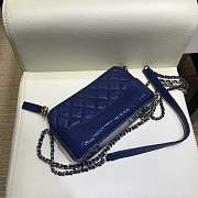 CHANEL | Gabrielle Clutch Dark Blue in Grain - A94505 - 18 x 6 x 11 cm - 2