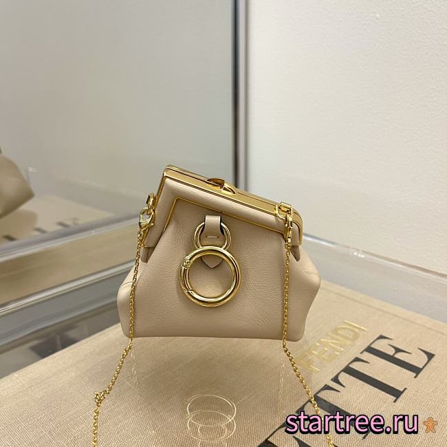 Fendi | First Charm nude - 7AS051 - 11.5x5.5x10cm - 1