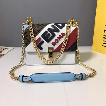 Fendi |  Kan I Mania White Bag - 19cm