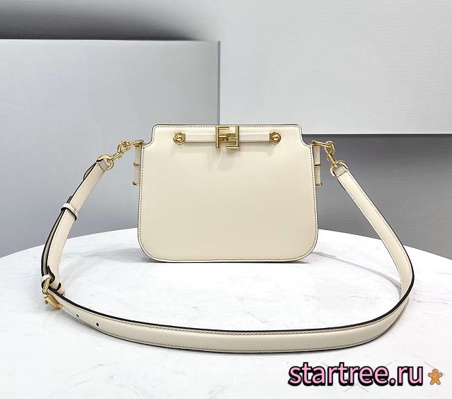 Fendi | TOUCH White leather bag - 8BT349 - 26.5 x 10 x 19cm - 1