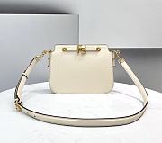 Fendi | TOUCH White leather bag - 8BT349 - 26.5 x 10 x 19cm - 1