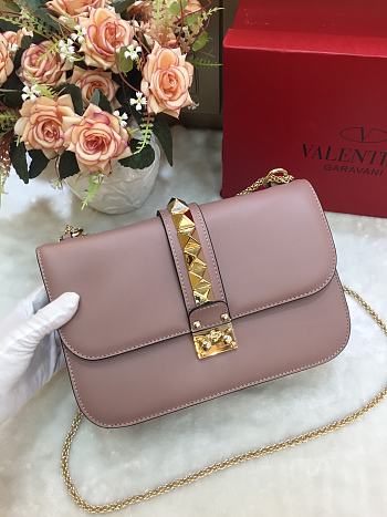 VALENTINO | Garavani Rockstud Powder Pink Golden Bag - 344280 - 26 × 8 × 18 cm