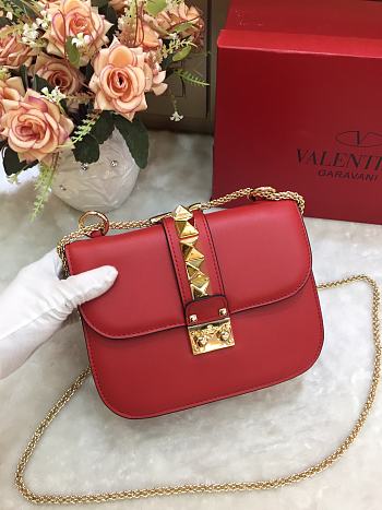 VALENTINO | Small Garavani Rockstud Red Golden Bag - 21 × 8 × 15 cm