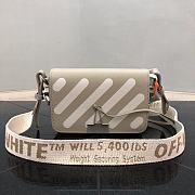 OFF-WHITE | Binder Clip Shoulder Beige Bag - 18 x 12 x 5 cm - 4