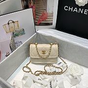 CHANEL | MINI Retro Flap Button White Bag - 13.5 x 9 x 4 cm - 1