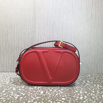 VALENTINO | GARAVANI Vlogo Walk Bag Red - 25 x 15.5 x 6cm