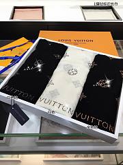 Louis Vuitton | Scarf 31 - 3