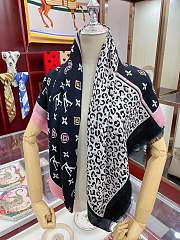 Louis Vuitton | Scarf 37 - 1