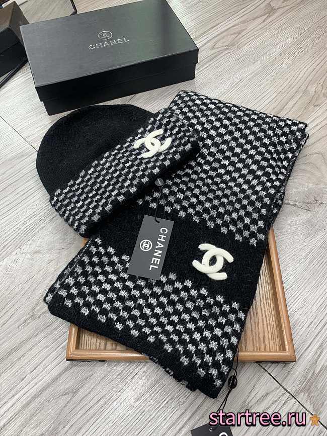 CHANEL | Hat and Scarf 04 - 1