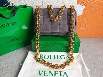 Bottega Veneta | Chain Cassette Velvet Deep Grey - 631421 - 26x18x8cm