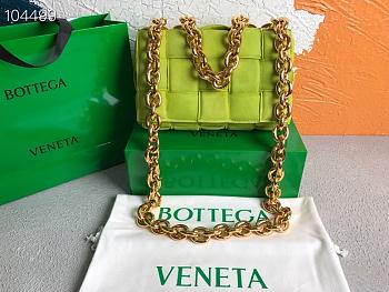 Bottega Veneta | Chain Cassette Velvet Green - 631421 - 26x18x8cm