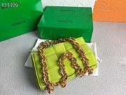 Bottega Veneta | Chain Cassette Velvet Green - 631421 - 26x18x8cm - 2