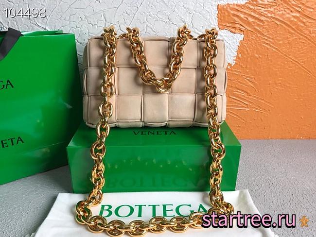 Bottega Veneta | Chain Cassette Velvet Beige - 631421 - 26x18x8cm - 1