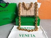 Bottega Veneta | Chain Cassette Velvet Beige - 631421 - 26x18x8cm - 5