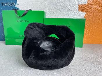Bottega Veneta | Mini Jodie Black Bag - 680697 - 27 x 23 x 8cm
