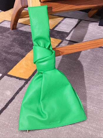 Bottega Veneta | Twist Clutch In Green - 607964 - 21x20.5x11cm