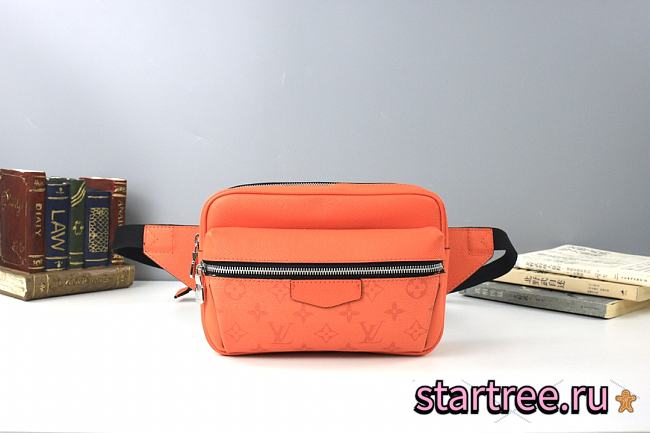 Louis Vuitton | Outdoor Bumbag Orange - M30245 - 21 x 17 x 5 cm - 1