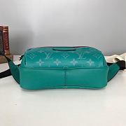 Louis Vuitton | Outdoor Bumbag Green - M30245 - 21 x 17 x 5 cm - 4