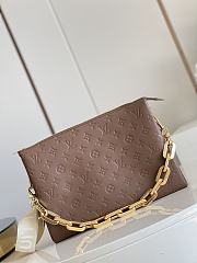 Louis Vuitton | Coussin MM M59279 34 x 24 x 12 cm - 2